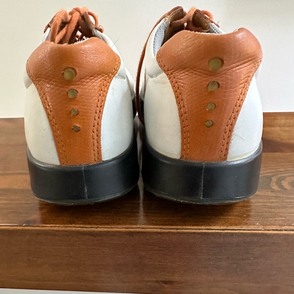 Ecco golf shoes size 6 1/2 - Picture 7 of 9